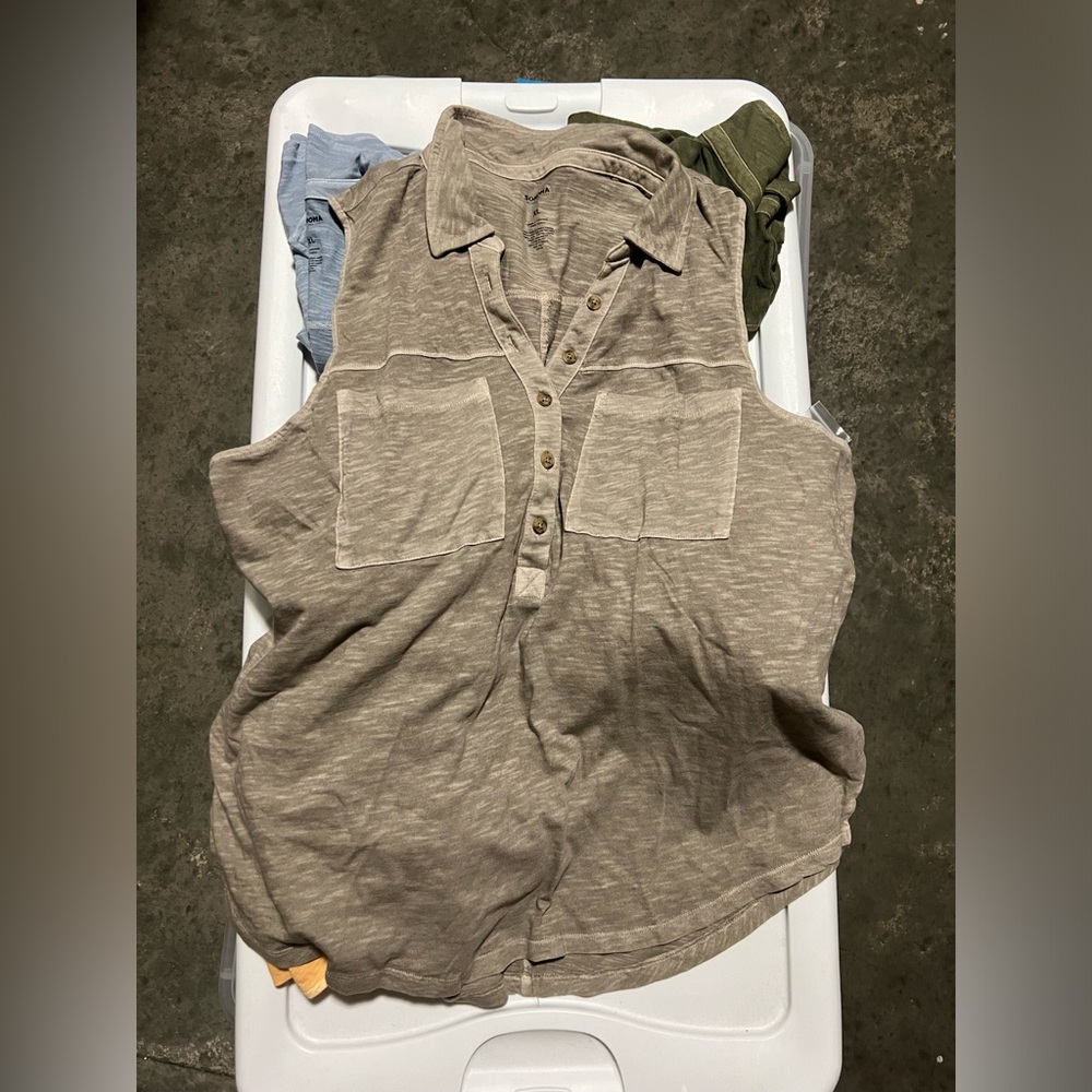 Lot of 8 Sonoma Tank Tops